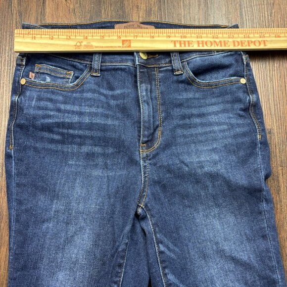Judy Blue Skinny Fit Capri Jeans JB72115DK  Distressed Medium Wash Size 7/28 - Picture 8 of 12